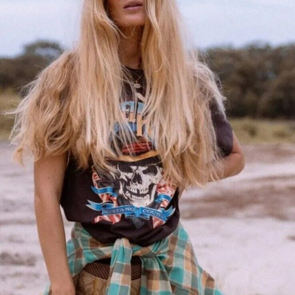 Spell Rebel Rider Tee- M - Picture 3 of 5